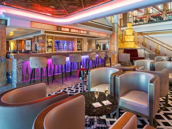 Norwegian Pearl - Magnums Champagne Bar.jpg
